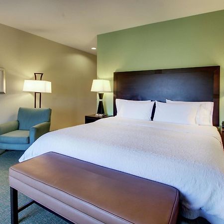 Hampton Inn Vernon Ngoại thất bức ảnh