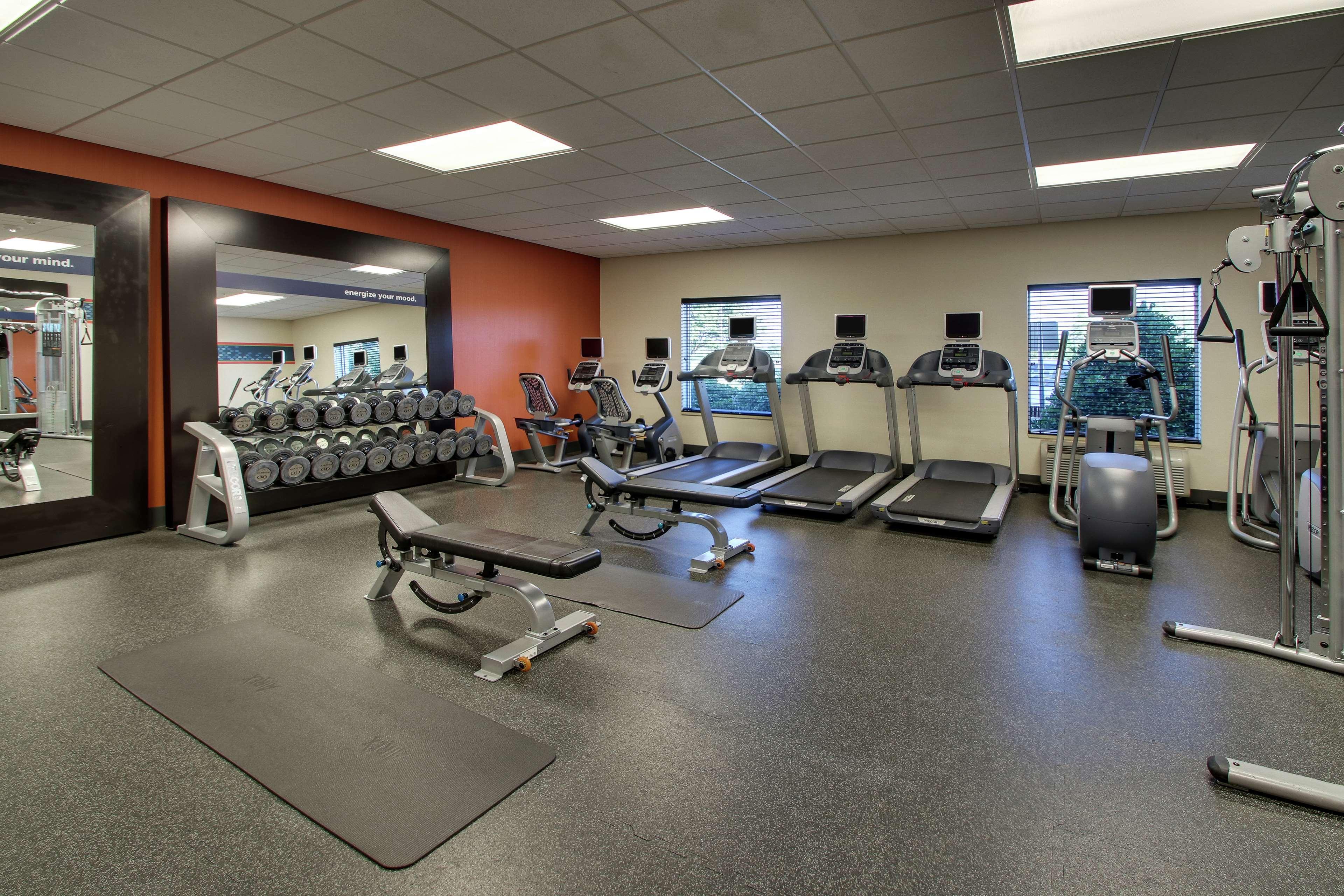 Hampton Inn Vernon Ngoại thất bức ảnh