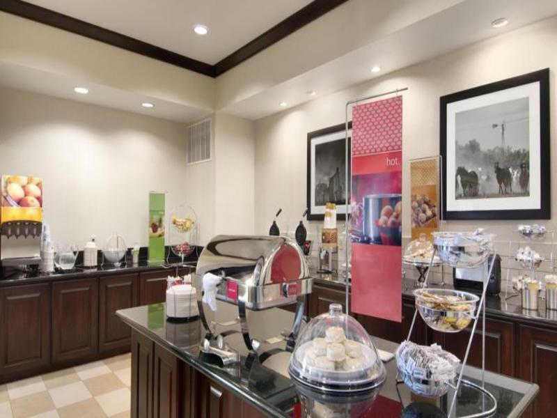 Hampton Inn Vernon Ngoại thất bức ảnh