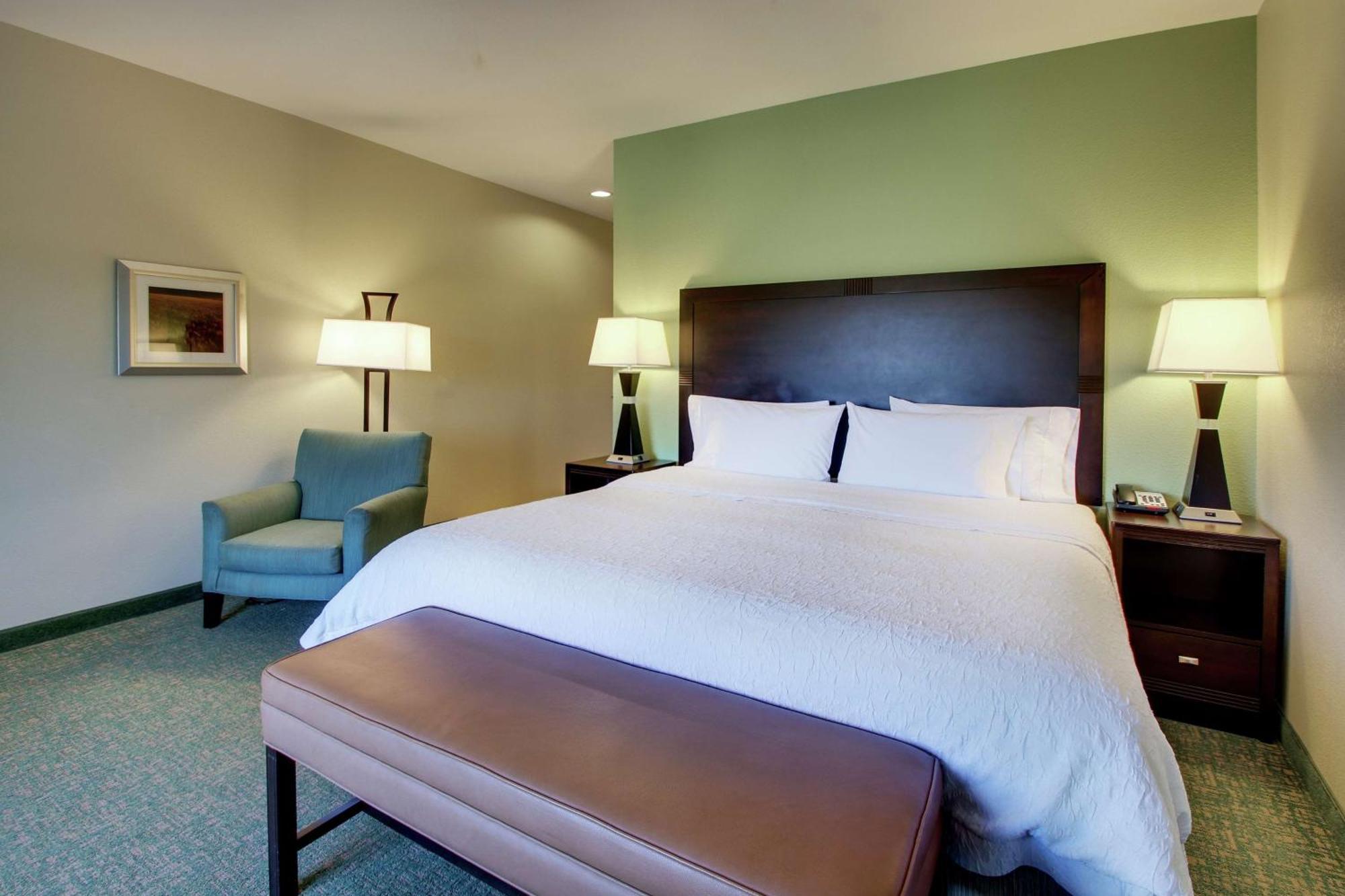 Hampton Inn Vernon Ngoại thất bức ảnh