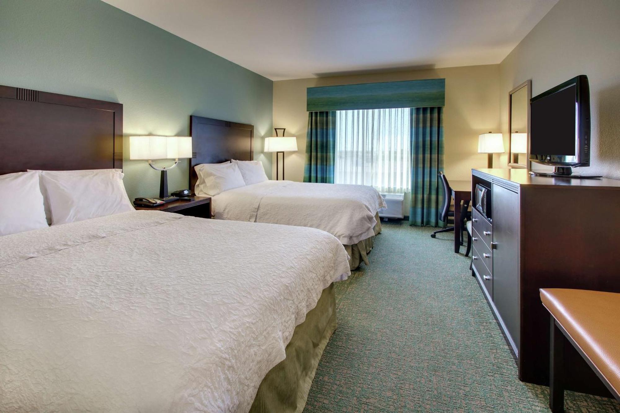 Hampton Inn Vernon Ngoại thất bức ảnh