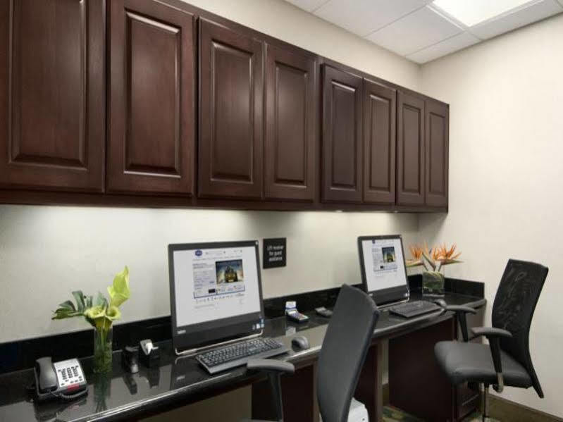 Hampton Inn Vernon Ngoại thất bức ảnh